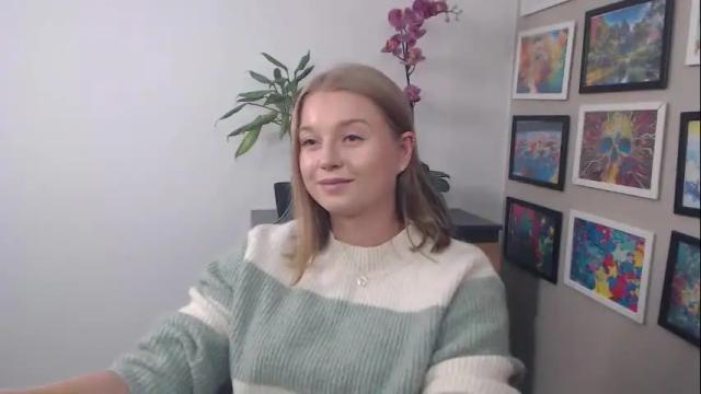 Image 2 of mysteryericax Stream on Chaturbate on 1 month ago