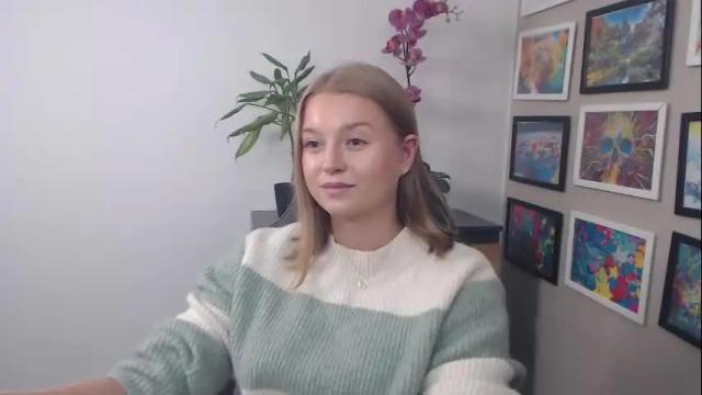 Image 3 of mysteryericax Stream on Chaturbate on 1 month ago