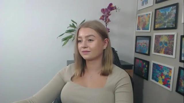Image 8 of mysteryericax Stream on Chaturbate on 1 month ago