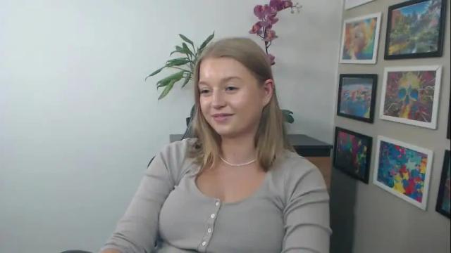 Image 11 of mysteryericax Stream on Chaturbate on 1 month ago