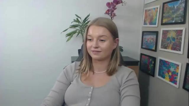 Image 7 of mysteryericax Stream on Chaturbate on 1 month ago