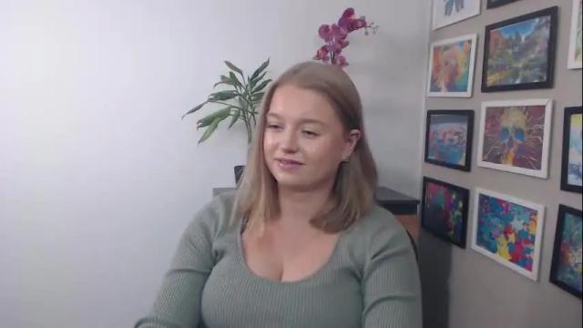 Image 4 of mysteryericax Stream on Chaturbate on 1 month ago