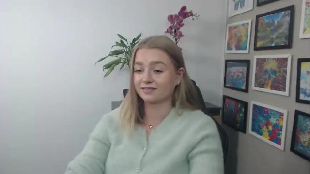 Image 2 of mysteryericax Stream on Chaturbate on 1 month ago