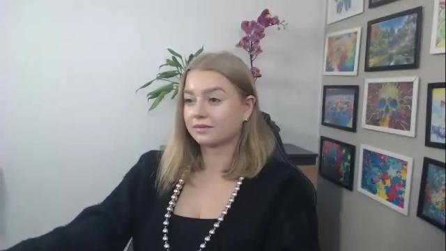 Image 4 of mysteryericax Stream on Chaturbate on 1 month ago