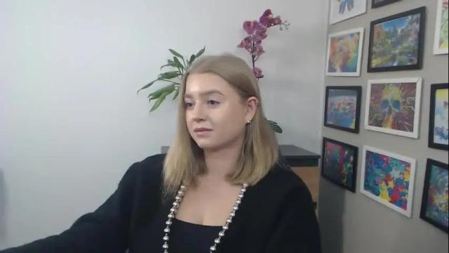 Image 6 of mysteryericax Stream on Chaturbate on 1 month ago