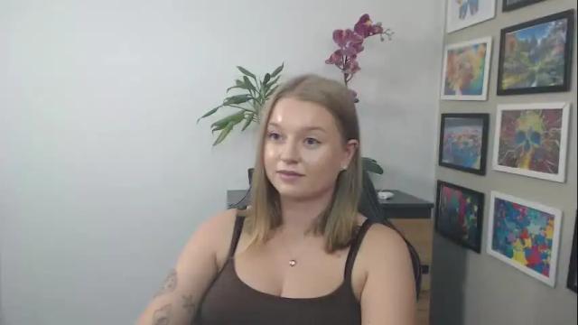 Image 11 of mysteryericax Stream on Chaturbate on 1 month ago
