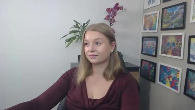 Image 2 of mysteryericax Stream on Chaturbate on 1 month ago