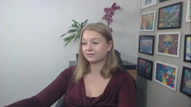 Image 3 of mysteryericax Stream on Chaturbate on 1 month ago