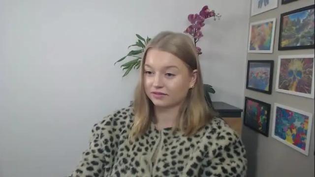 Image 11 of mysteryericax Stream on Chaturbate on 26 days ago