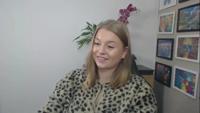 Image 12 of mysteryericax Stream on Chaturbate on 26 days ago