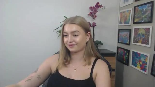 Image 12 of mysteryericax Stream on Chaturbate on 25 days ago
