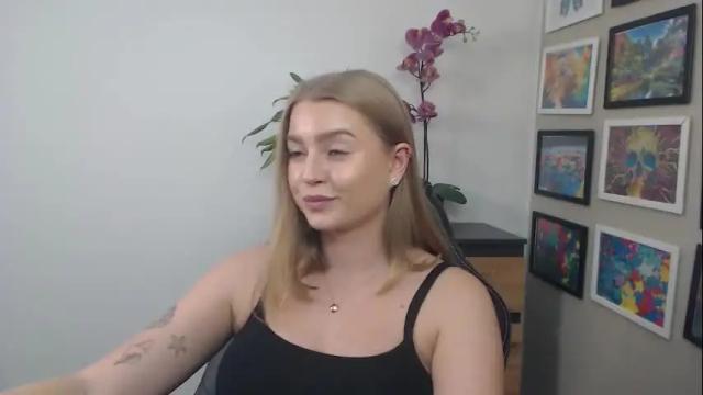 Image 8 of mysteryericax Stream on Chaturbate on 25 days ago