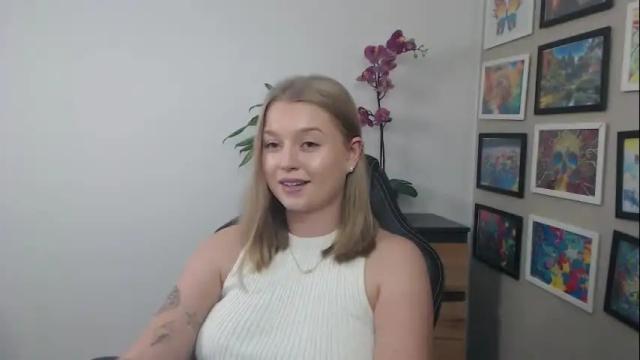 Thumbnail 2, mysteryericax's Stream at Chaturbate, 19 days ago