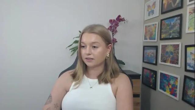 Thumbnail 3, mysteryericax's Stream at Chaturbate, 17 days ago
