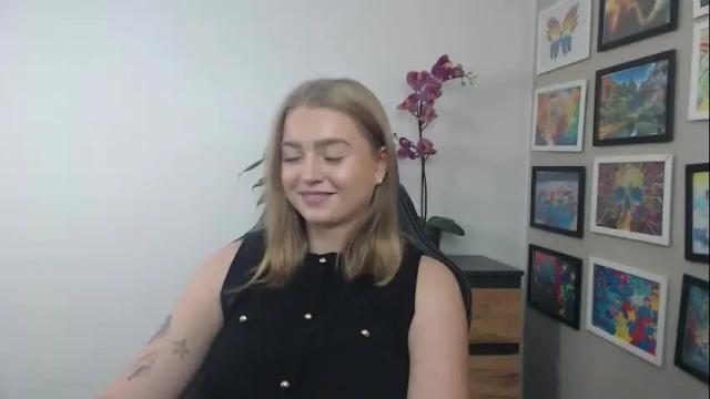 Image 10 of mysteryericax Stream on Chaturbate on 15 days ago