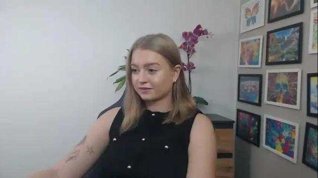 Image 2 of mysteryericax Stream on Chaturbate on 15 days ago