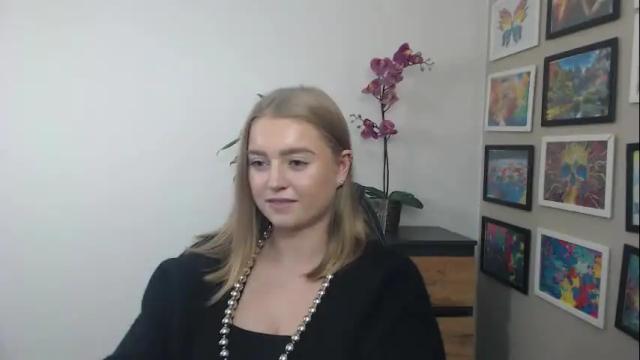 Image 6 of mysteryericax Stream on Chaturbate on 11 days ago