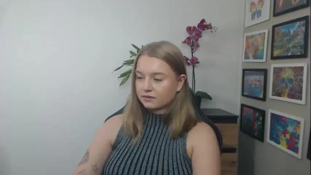 Image 2 of mysteryericax Stream on Chaturbate on 10 days ago