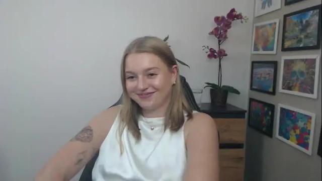 Image 6 of mysteryericax Stream on Chaturbate on 7 days ago