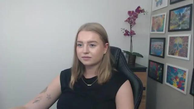 Image 10 of mysteryericax Stream on Chaturbate on 4 days ago