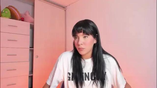 Image 4 of mysteyes Stream on Chaturbate on 3 months ago