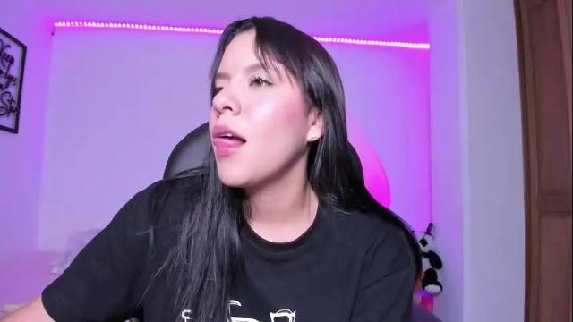 Image 8 of mysteyes Stream on Chaturbate on 1 month ago