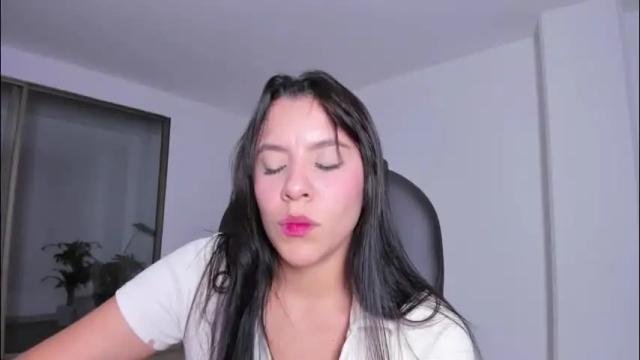 Image 2 of mysteyes Stream on Chaturbate on 1 day ago