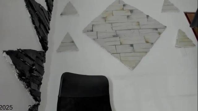 Image 4 of mystiquets Stream on Chaturbate on 1 month ago