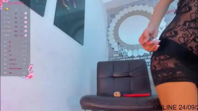 Image 2 of mystiquets Stream on Chaturbate on 1 month ago