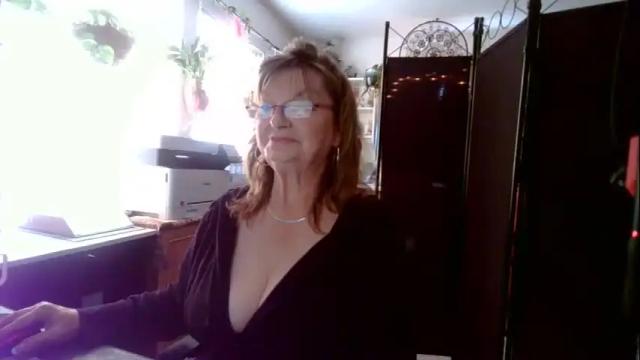 Image 7 of mzdevilicious Stream on Chaturbate on 20 months ago