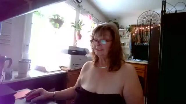 Image 8 of mzdevilicious Stream on Chaturbate on 18 months ago