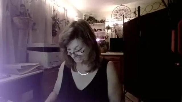 Image 8 of mzdevilicious Stream on Chaturbate on 18 months ago