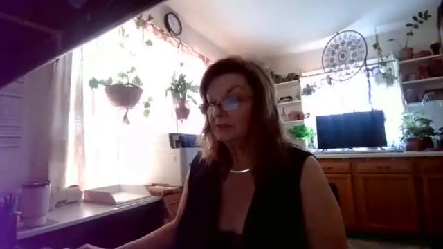 Image 7 of mzdevilicious Stream on Chaturbate on 18 months ago
