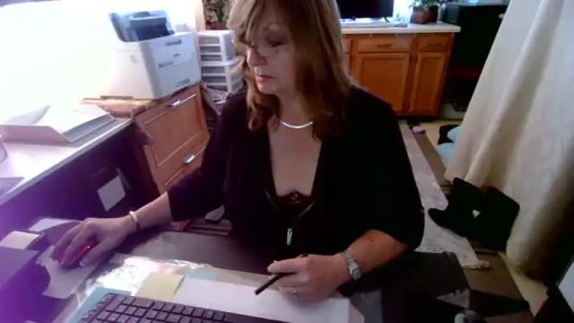 Image 8 of mzdevilicious Stream on Chaturbate on 18 months ago