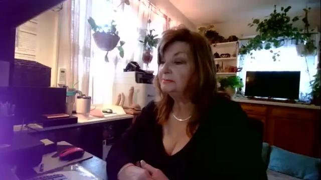 Image 7 of mzdevilicious Stream on Chaturbate on 16 months ago