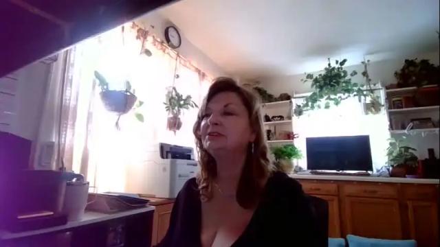 Image 2 of mzdevilicious Stream on Chaturbate on 16 months ago
