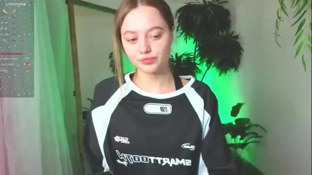 Image 2 of n0_nude Stream on Chaturbate on 5 months ago