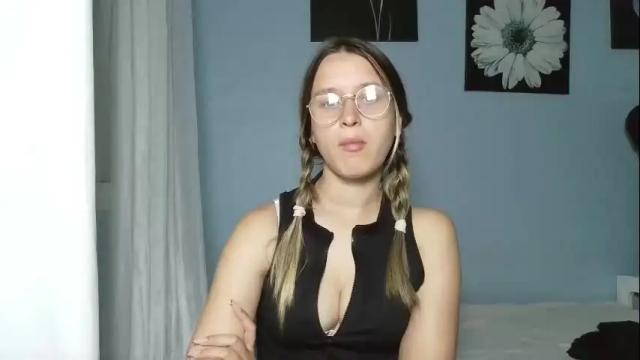 Image 2 of n0names Stream on Chaturbate on 2 months ago