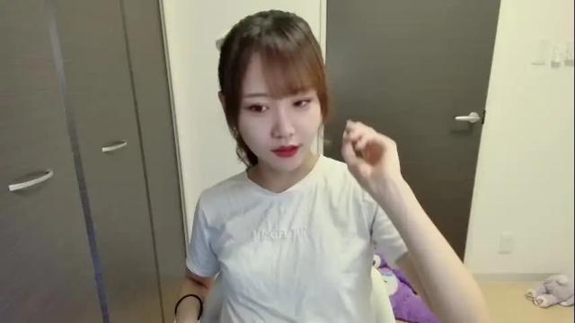 Image 3 of n_hibiki Stream on Chaturbate on 19 days ago