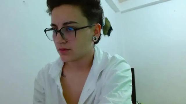 Thumbnail 3, n_linda's Stream at Chaturbate, 21 months ago