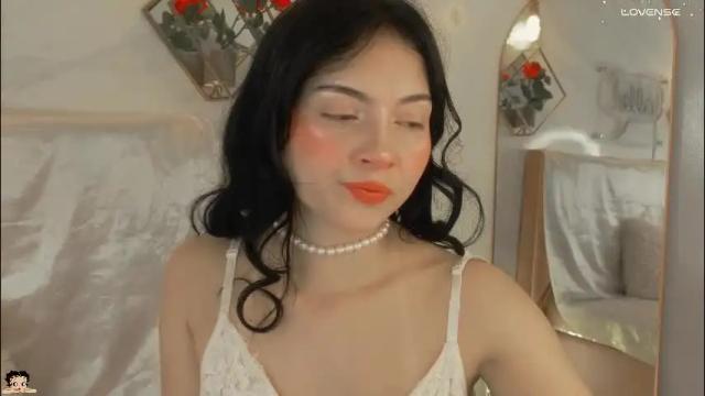 Image 6 of naamah_b Stream on Chaturbate on 2 months ago