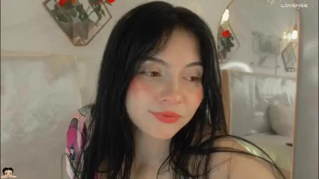 Image 12 of naamah_b Stream on Chaturbate on 2 months ago
