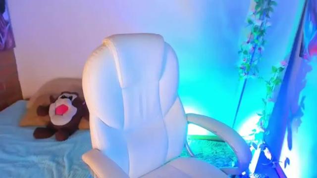 Image 3 of naaoomi Stream on Chaturbate on 15 months ago