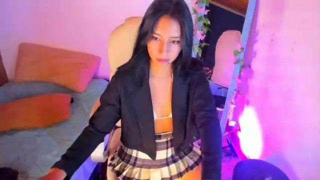 Image 3 of naaoomi Stream on Chaturbate on 14 months ago