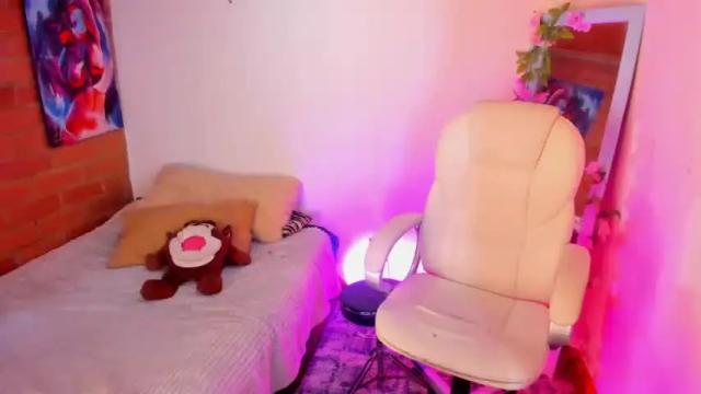 Image 2 of naaoomi Stream on Chaturbate on 14 months ago