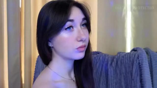 Image 2 of nabi_kiota Stream on Chaturbate on 13 months ago