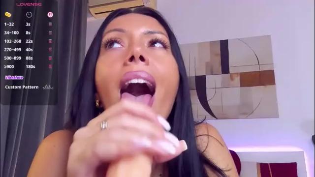 Image 11 of nadeen_ Stream on Chaturbate on 1 month ago