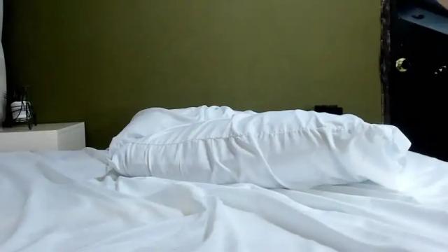Thumbnail 1, nadesdha_cute's Stream at Chaturbate, 13 months ago