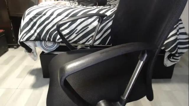 Image 4 of nadia_abaud Stream on Chaturbate on 10 days ago