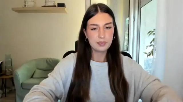 Image 4 of nadiaa06 Stream on Chaturbate on 2 months ago